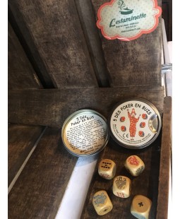 Dés de Poker en Buis Dés de Poker en Buis